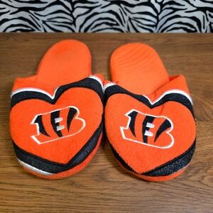 EXP×2 0424 Thrifted Womens Medium 7/8 Cincinnati Bengals Slippers GWOSLOO.46